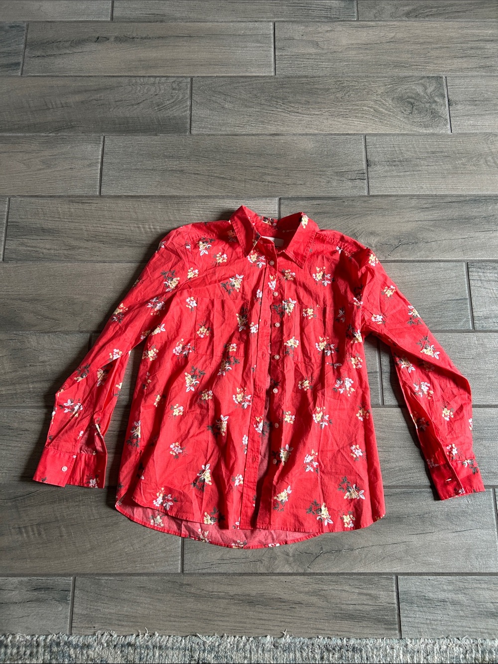 LOFT Red Floral Button-Down Shirt